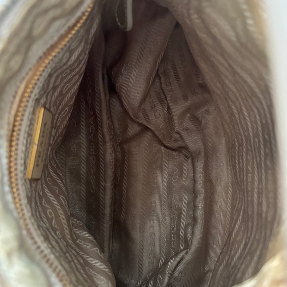 Authentic  PRADA Tessuto nylon quilted chevron bag - Picture 5 of 9